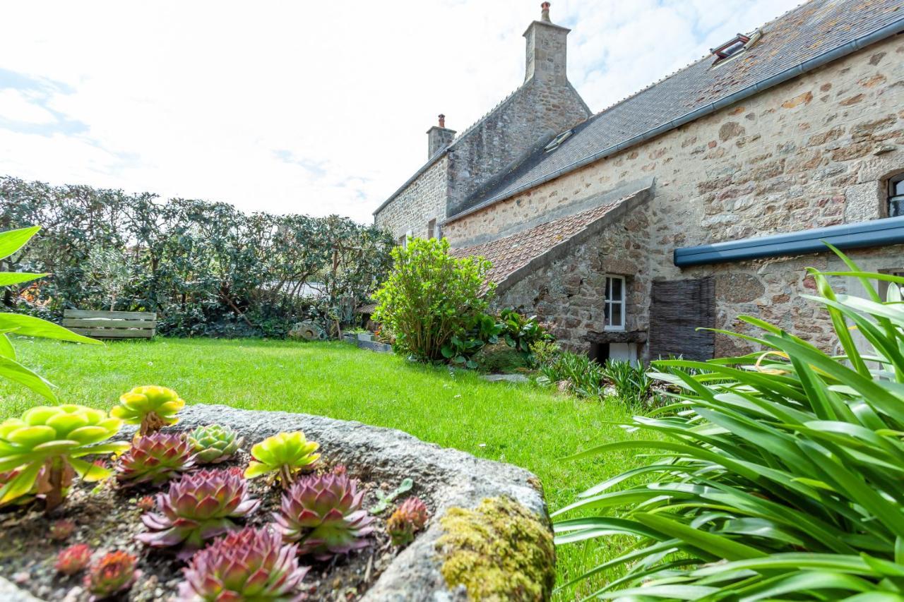 Cute Normandy Chaleureuse Maison Au Cap Levi Fermanville Exterior photo